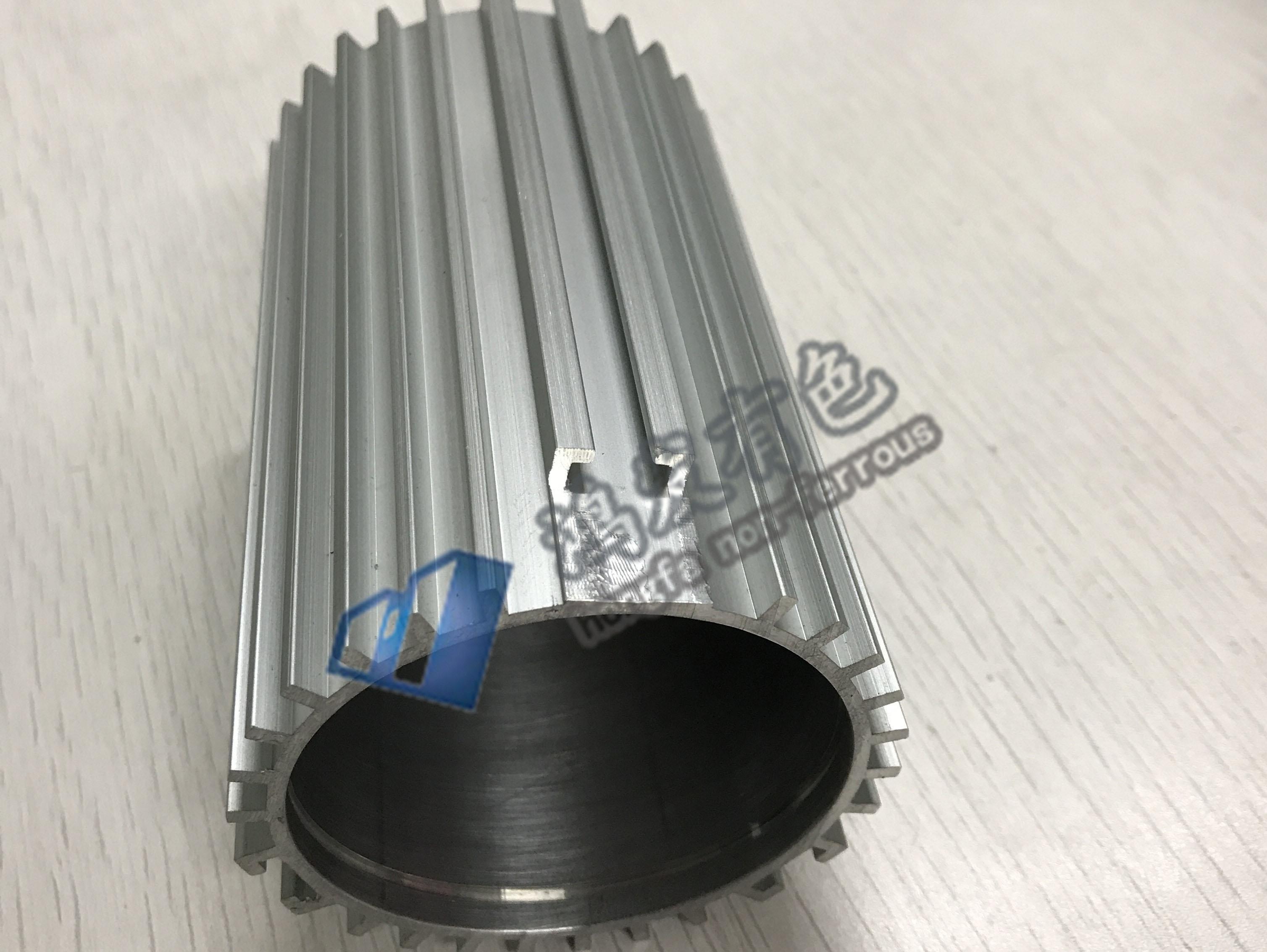 散熱器源頭廠家生產鋁合金太陽花散熱器