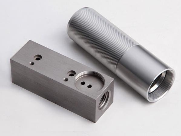 工業鋁型材深加工 cnc加工鋁型材 銑切、打孔、攻絲
